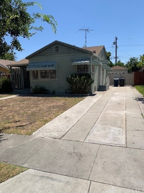 9624 Mallison Ave, South Gate, CA 90280