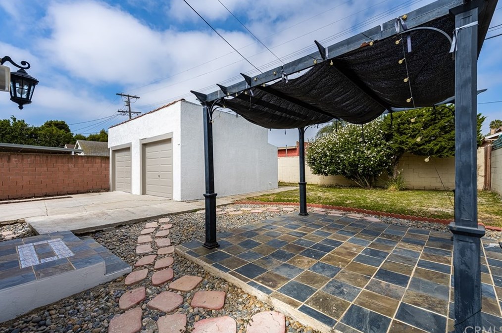 5415 Chesley Ave, Los Angeles CA  90043-2422 exterior