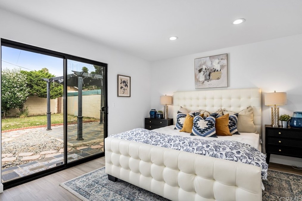 5415 Chesley Ave, Los Angeles CA  90043-2422 exterior