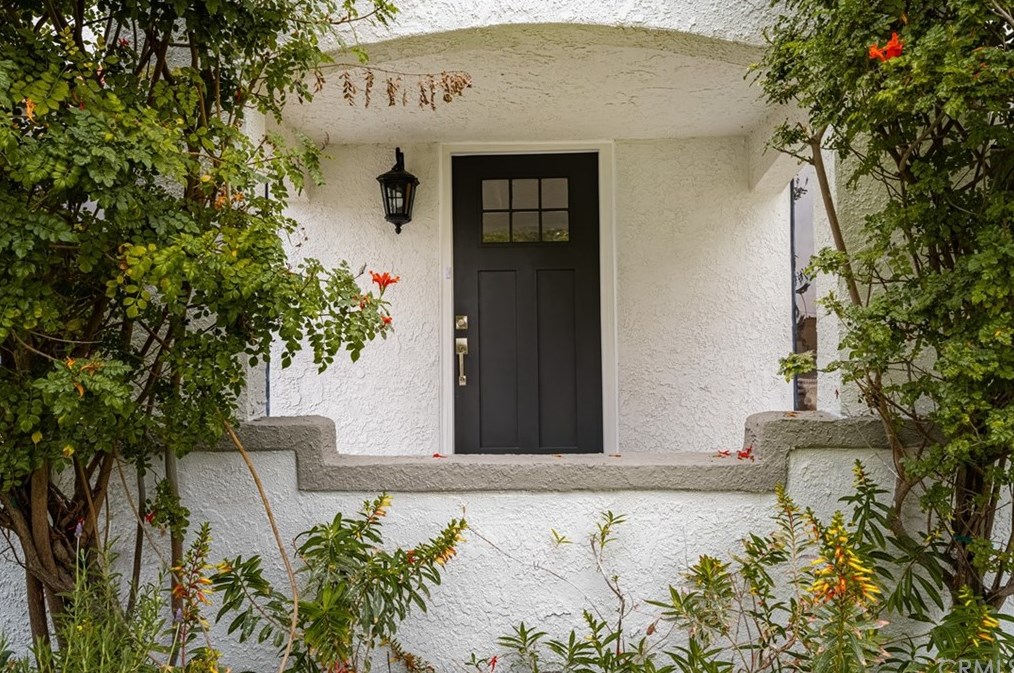 5415 Chesley Ave, Los Angeles CA  90043-2422 exterior