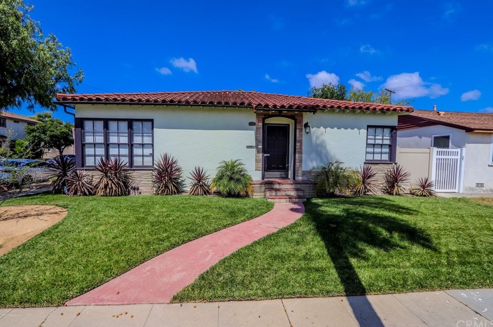 3301 Orange Ave, Long Beach, CA 90755