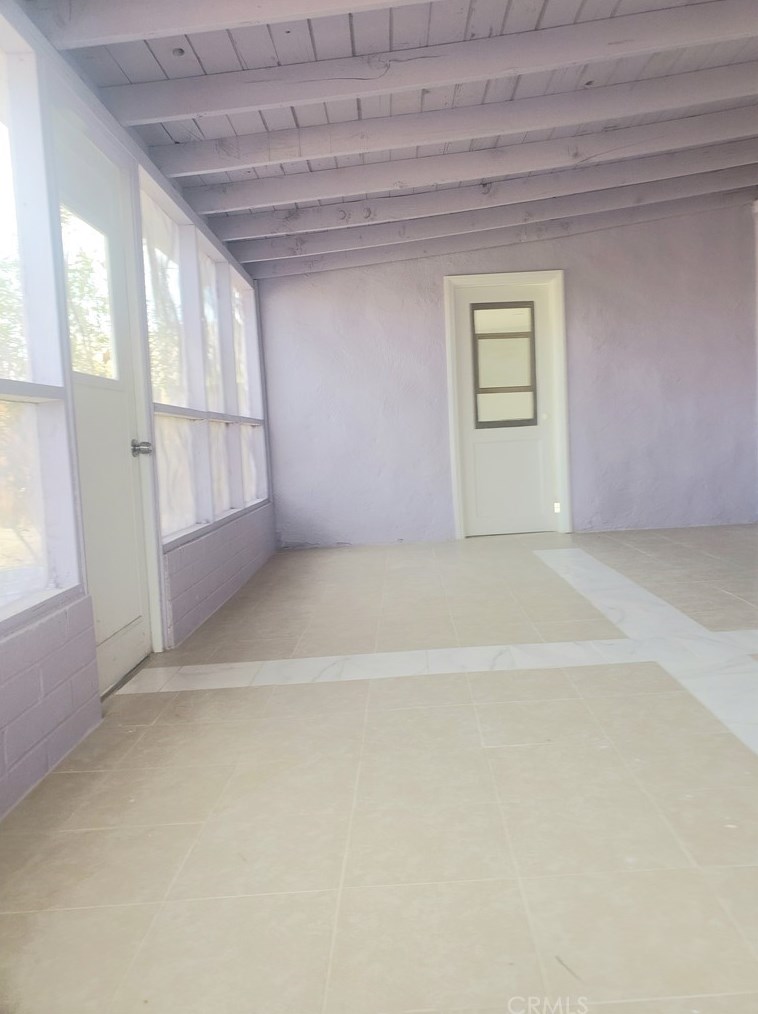 6547 Mission Ave, Twntynine Plm CA  92277-2949 exterior