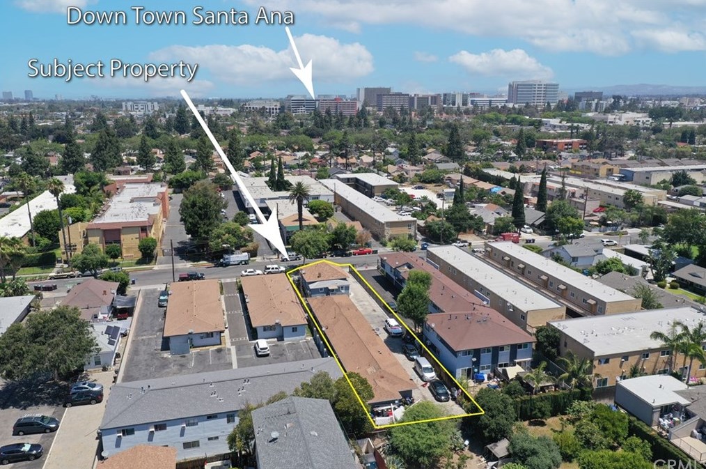 1010 W Bishop St, Santa Ana, CA 92703