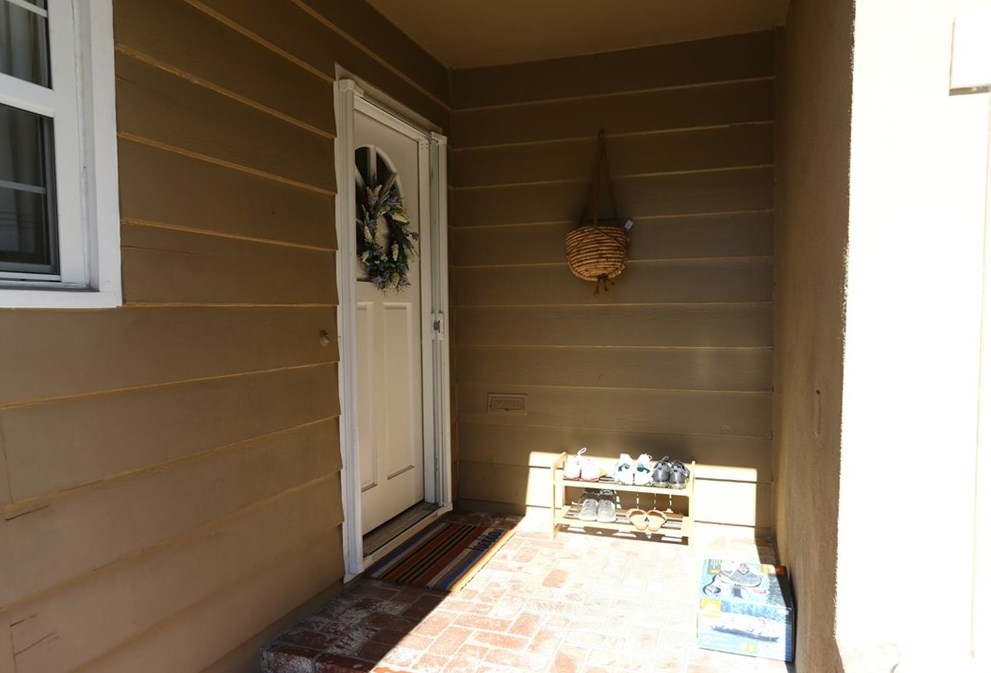 11101 Jerry Ln, Garden Grove, CA 92840
