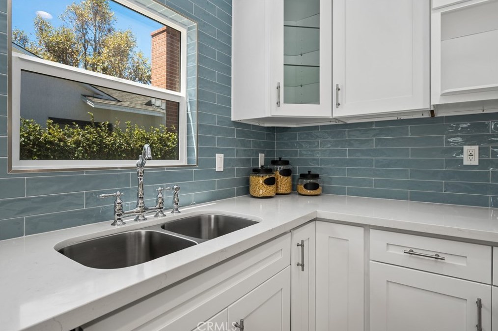1210 Santa Clara Ave, Santa Ana CA  92706-1963 exterior