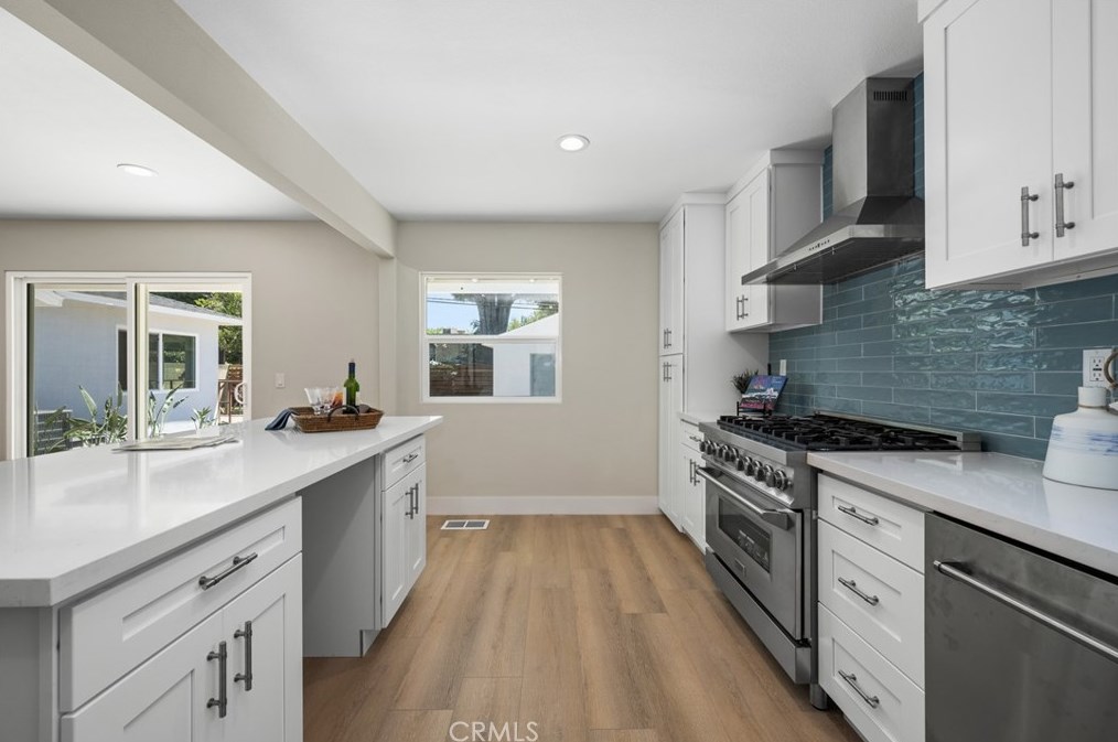 1210 Santa Clara Ave, Santa Ana CA  92706-1963 exterior