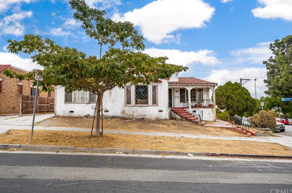 900 White Knoll Dr, Los Angeles, CA 90012-1313