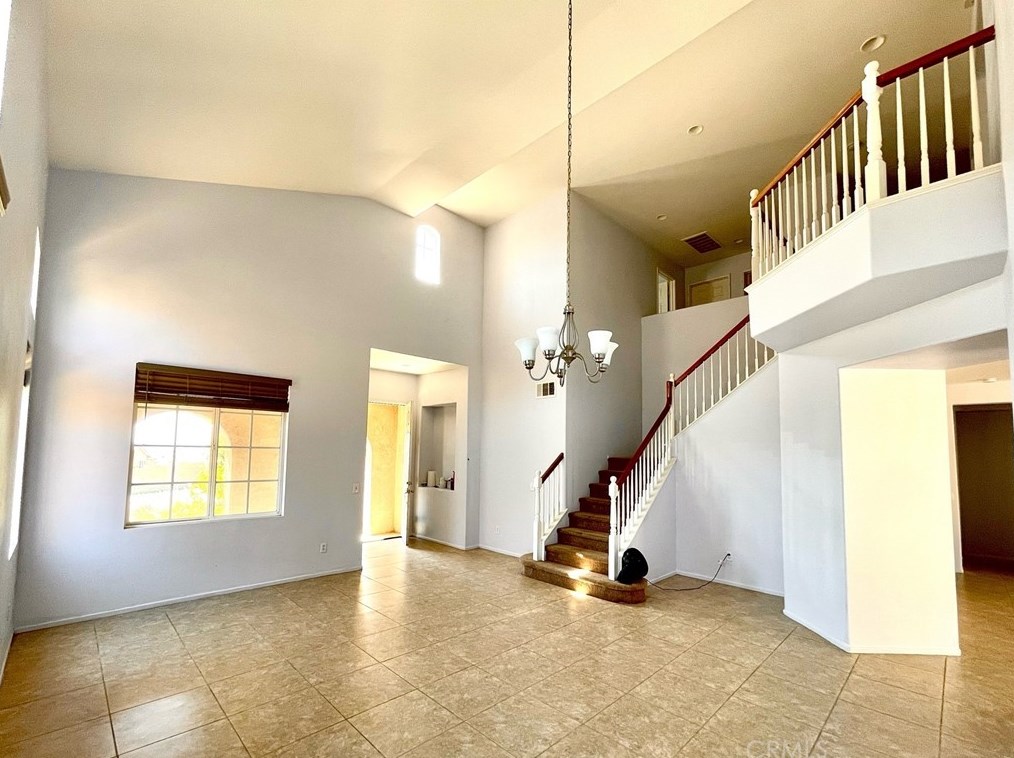 11412 Greyson Rd, Moreno Valley, CA 92557-8333