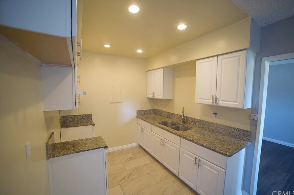 2025 Las Vegas Ave #11, Pomona, CA 91767