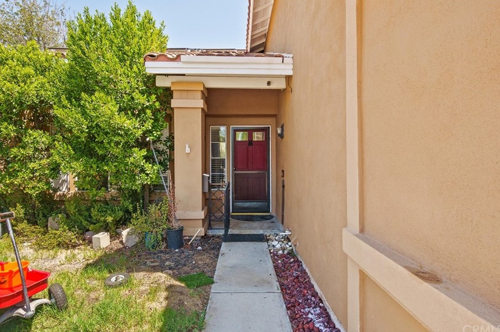 25422 Briar Glen Cir, Murrieta, CA 92563-5434
