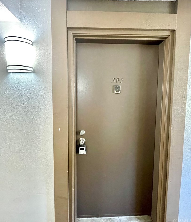 600 W 3rd St #a301, Santa Ana, CA 92701