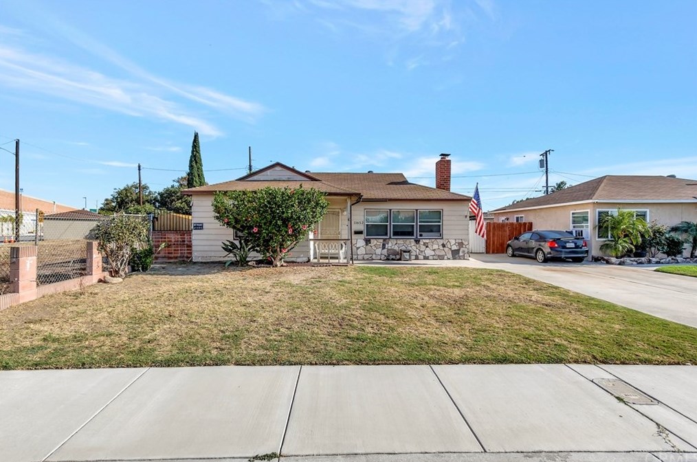 11652 Gem St, Norwalk, CA 90650-2312