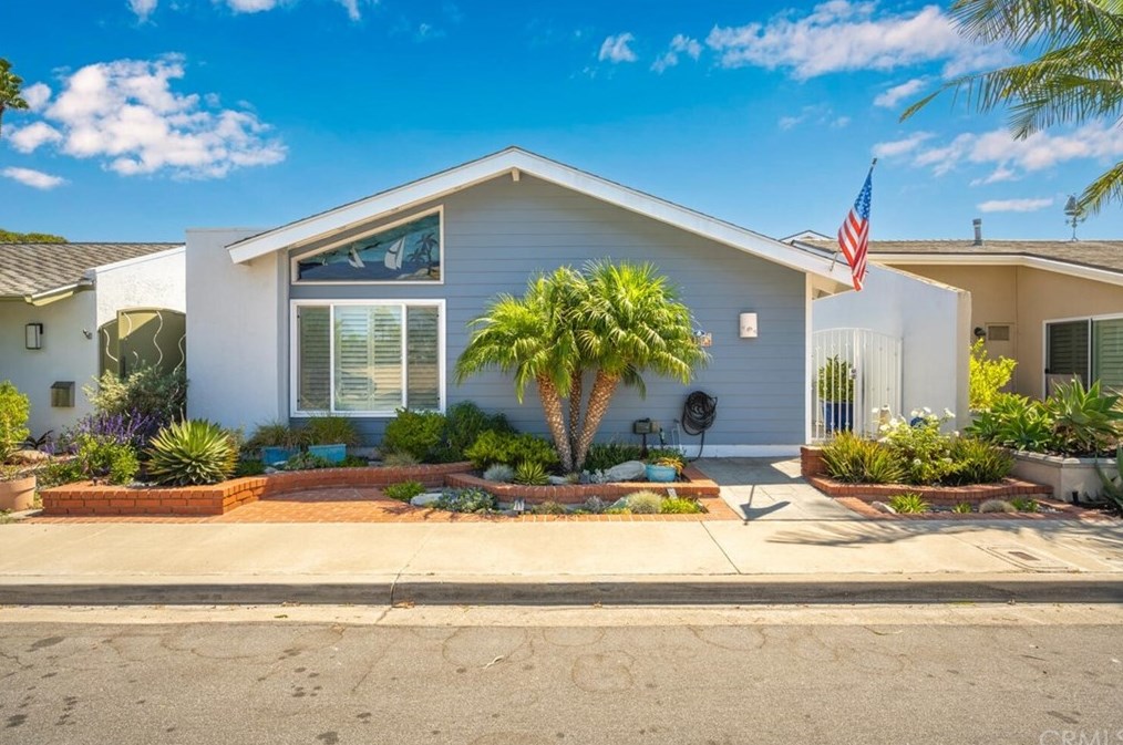 520 Galleon Way, Seal Beach, CA 90740