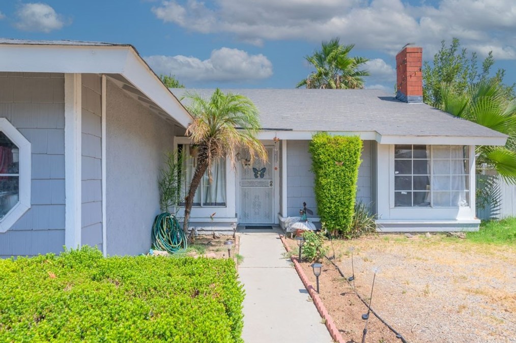 25566 Ericson Dr, Moreno Valley CA 92553-5036 exterior