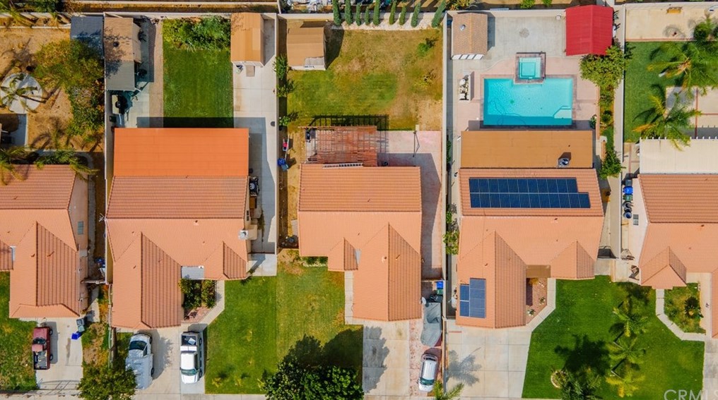 9556 Marcona Ave, Fontana, CA 92335-7115