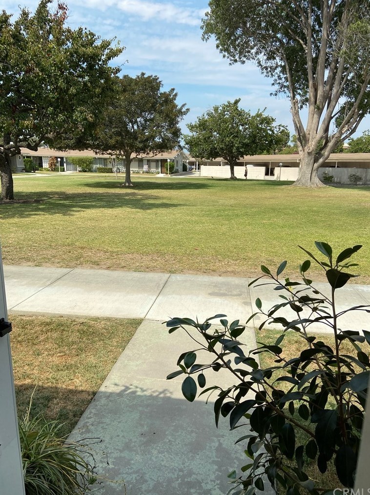 13800 Annandale Dr #40d, Seal Beach, CA 90740
