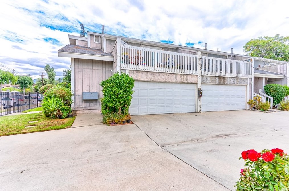 2104 Raymond Ave #1, Altadena, CA 91001