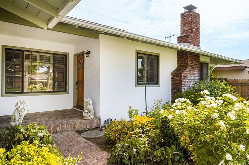 1702 Venice Ave, Monrovia, CA 91016-4333