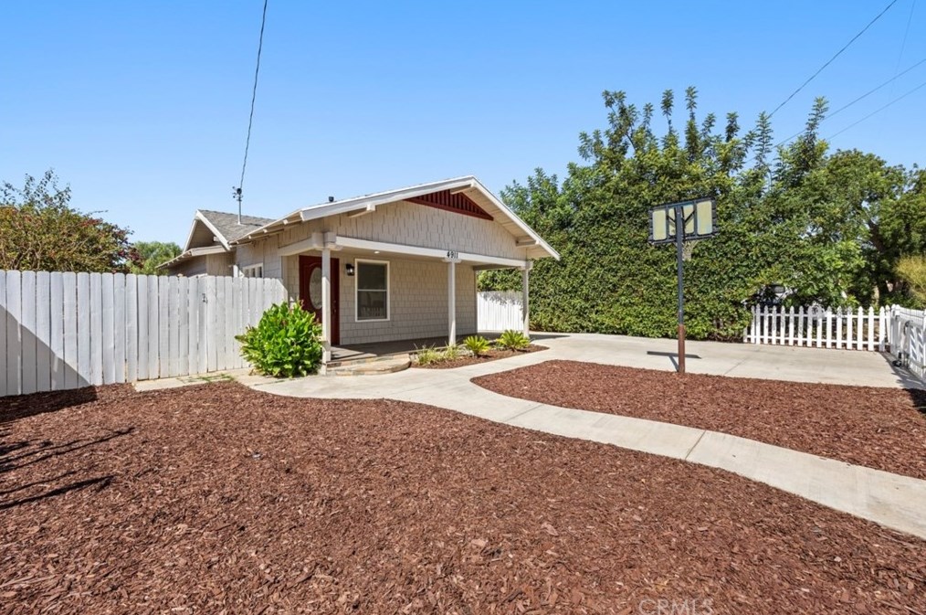 4911 Park Pl, Yorba Linda, CA 92886-3306