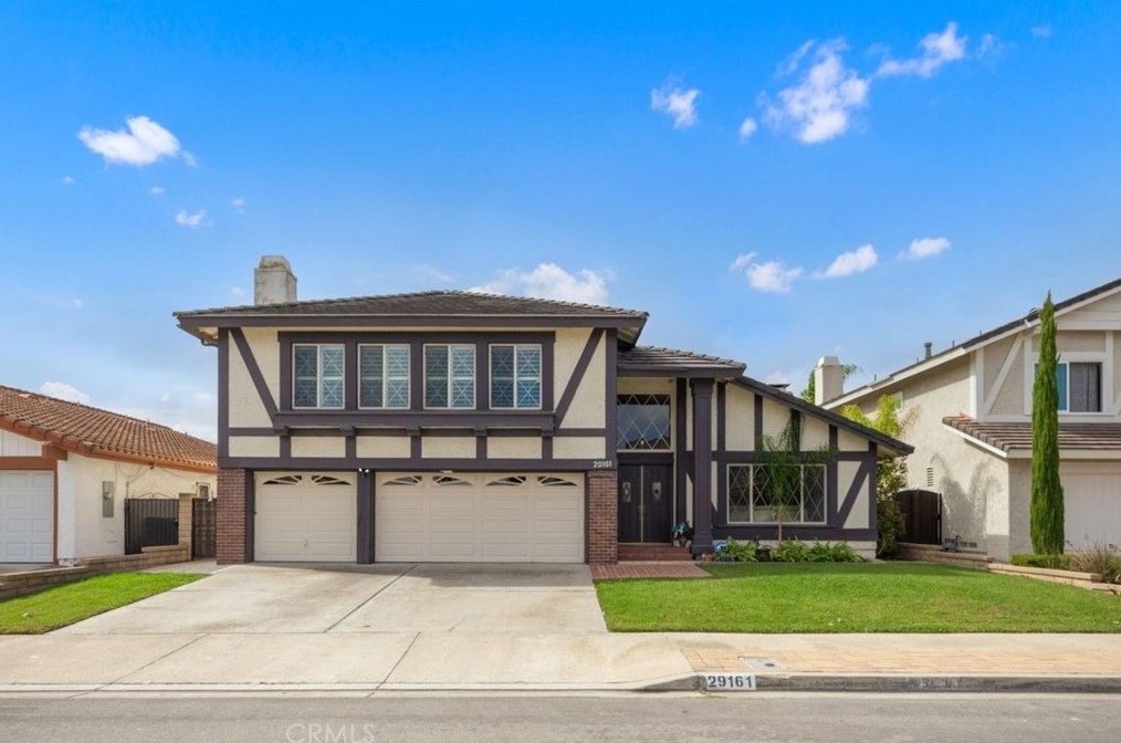 29161 Murre Ln, Laguna Beach, CA 92677-1303