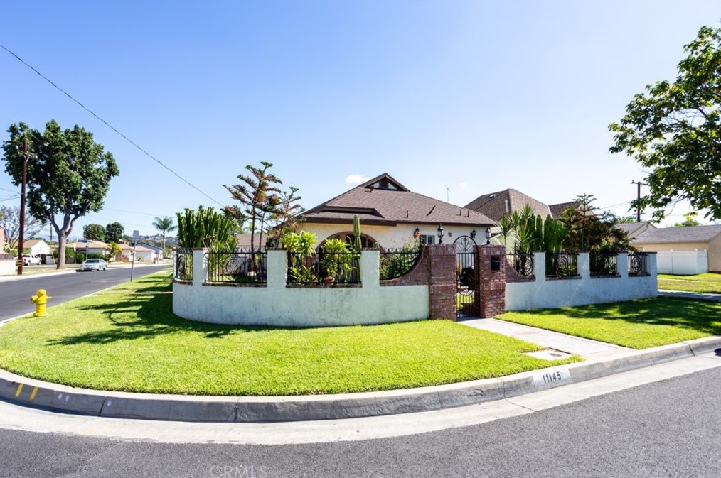 11145 Reichling Ln, Whittier, CA 90606