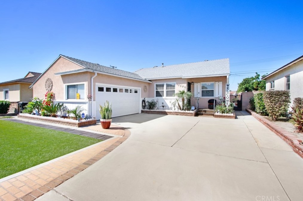 15529 Dalwood Ave, Norwalk, CA 90650-6238