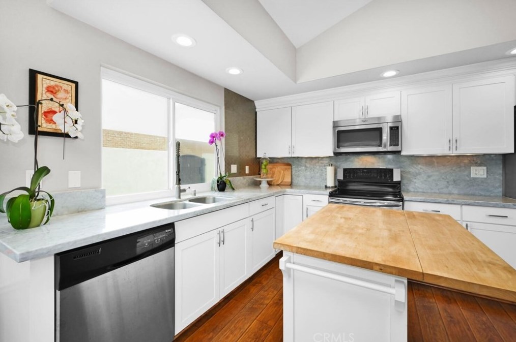 5291 Auburn Cir, Westminster, CA 92683-1711
