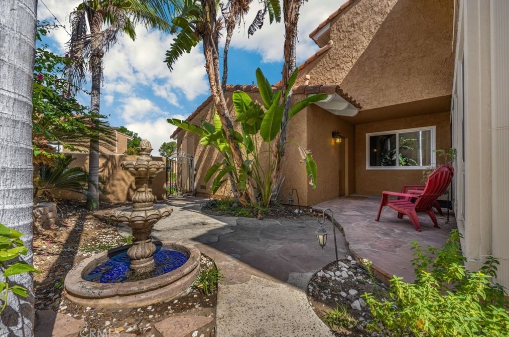 306 New Hampshire Way, Placentia, CA 92870