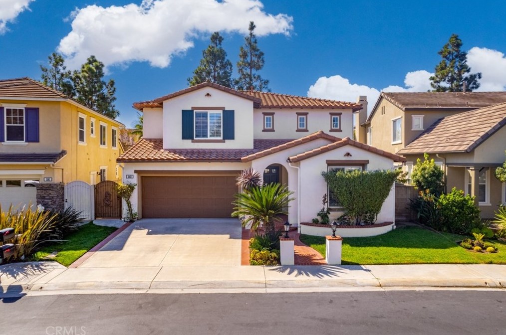 1563 Amberleaf, Costa Mesa, CA 92626-8000