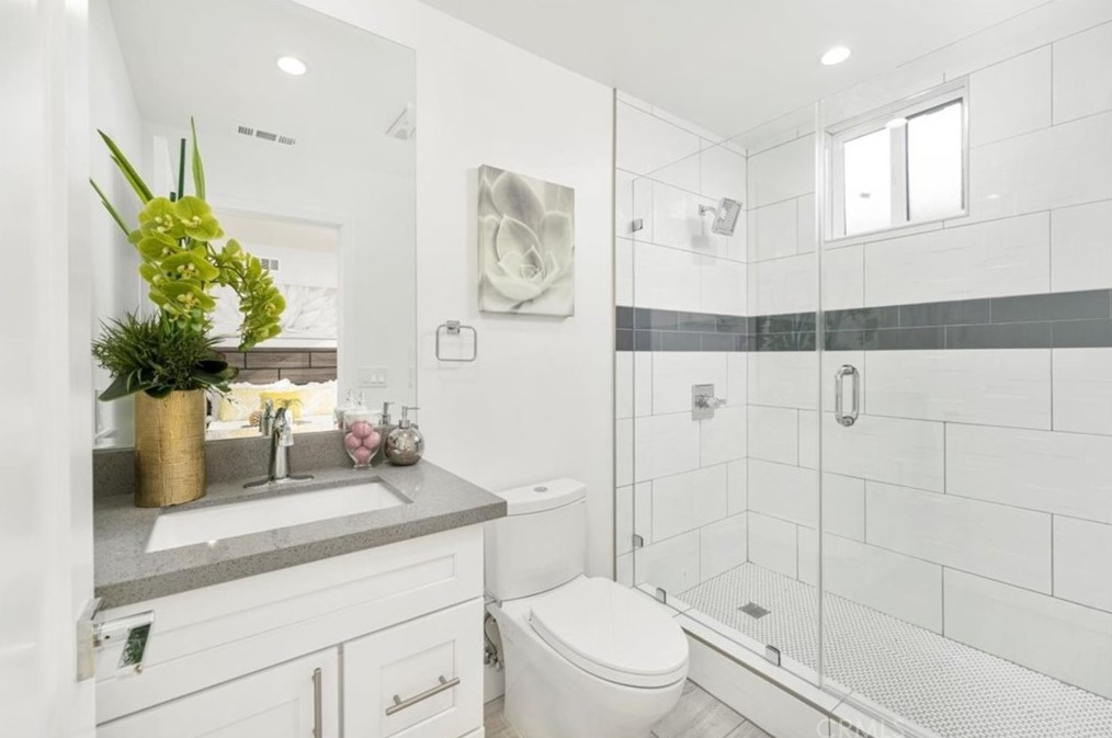 4842 Buchanan St, Los Angeles CA  90042-2219 exterior