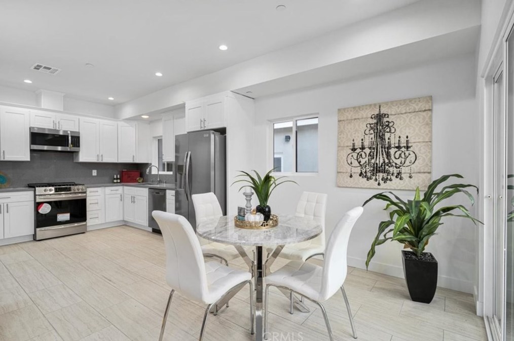 4842 Buchanan St, Los Angeles CA  90042-2219 exterior