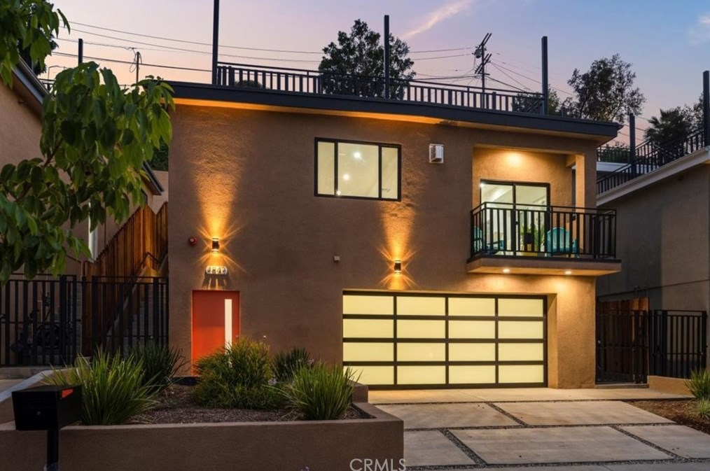 4842 Buchanan St, Los Angeles CA  90042-2219 exterior