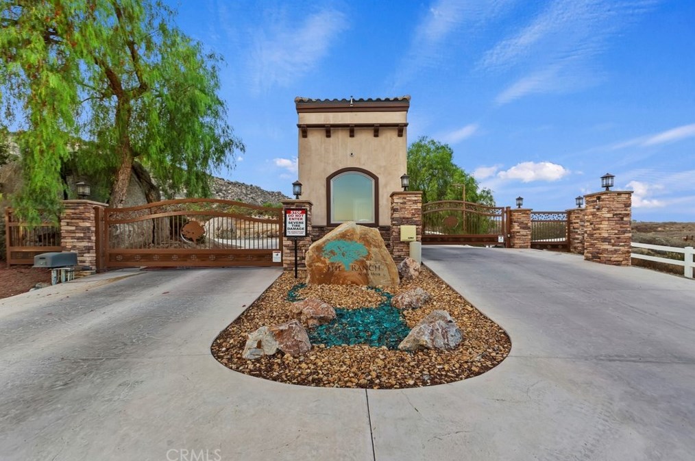 23730 Tapatia Rd, Homeland, CA 92548-9136