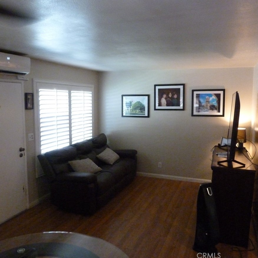 9900 Cedar St, Bellflower, CA 90706