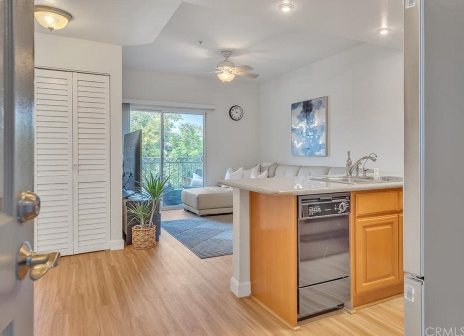 17888 Alburtis Ave #a207, Artesia, CA 90701