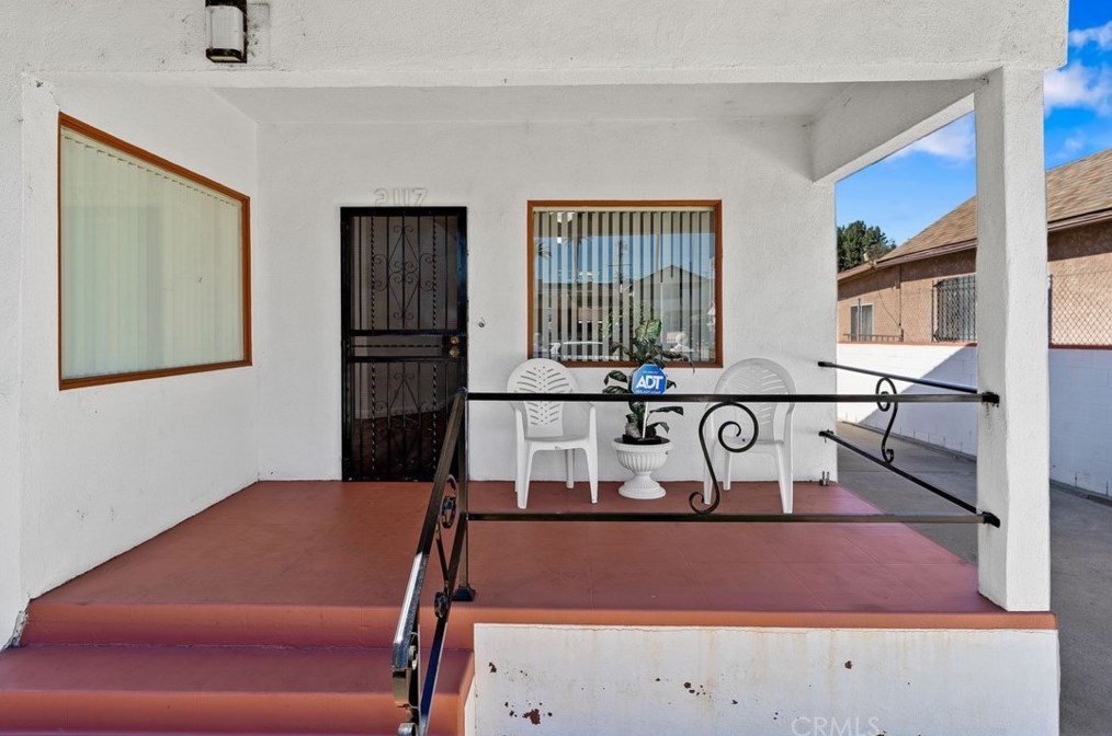 2117 Keith St, Los Angeles CA  90031-3130 exterior