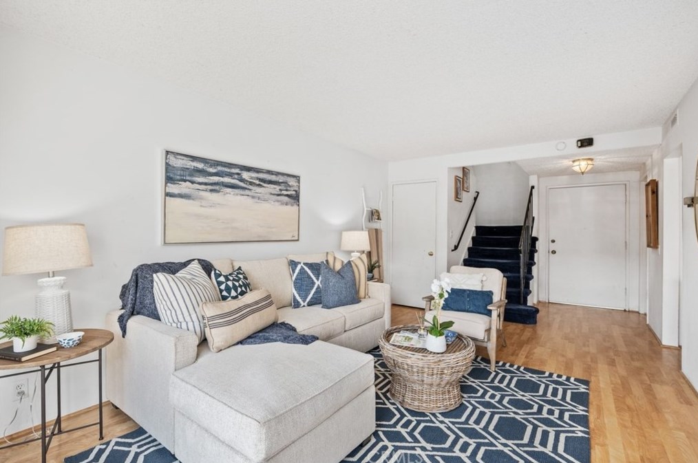 4734 Larwin Ave, Cypress, CA 90630