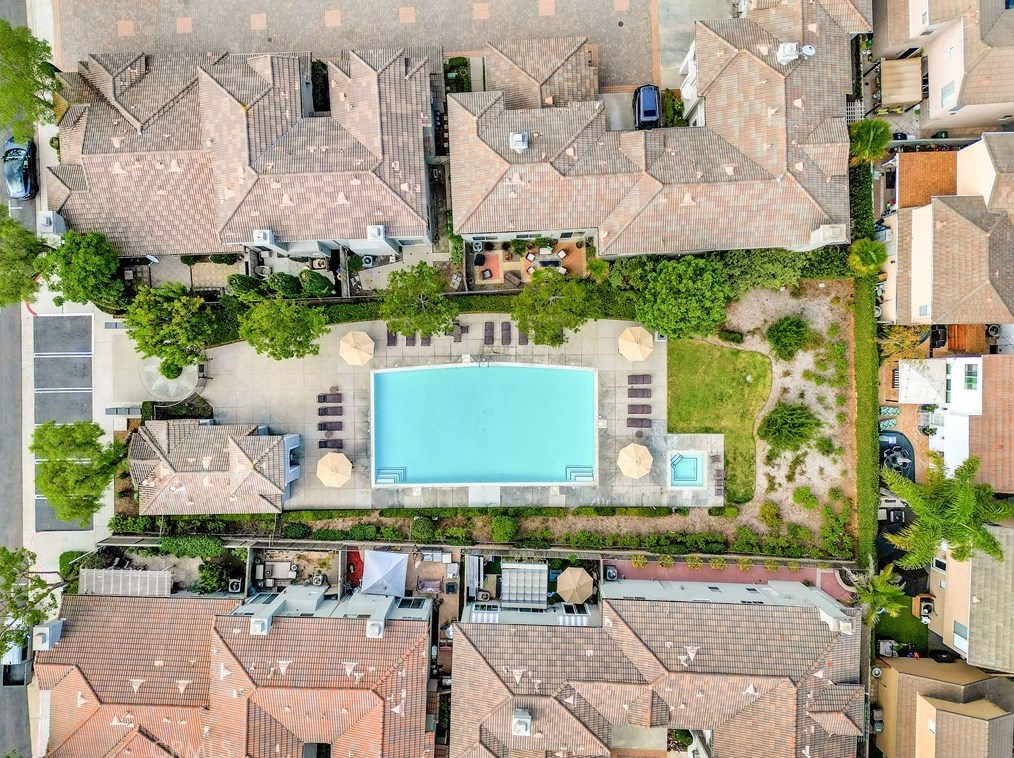 176 Trofello Ln, Laguna Beach, CA 92656-6257