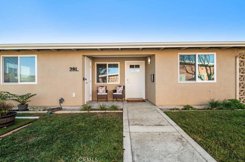 13721 Alderwood Ln #28l, Seal Beach, CA 90740