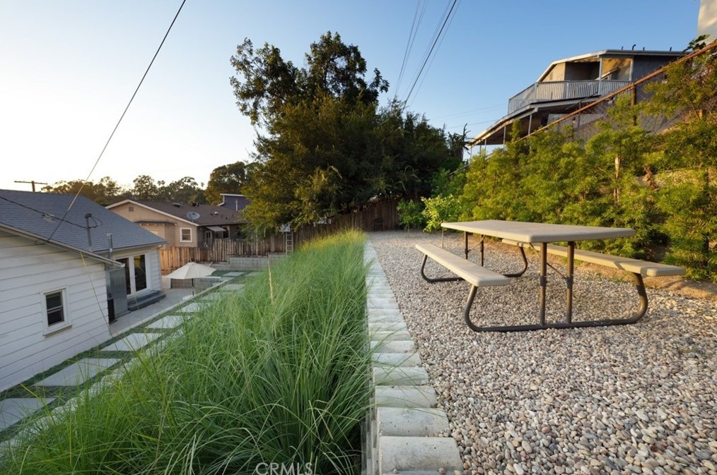 2004 Ronda Dr, Los Angeles CA  90032-3735 exterior