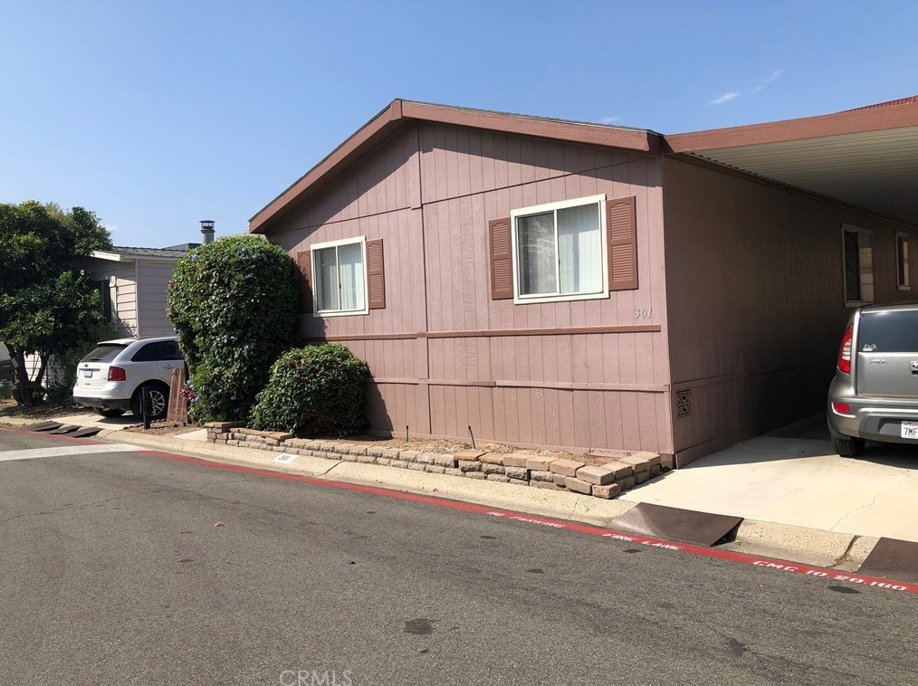 4901 Green River Rd #301, Corona, CA 92878
