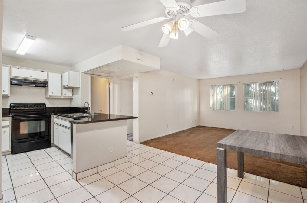 15000 Downey Ave #244, Paramount, CA 90723