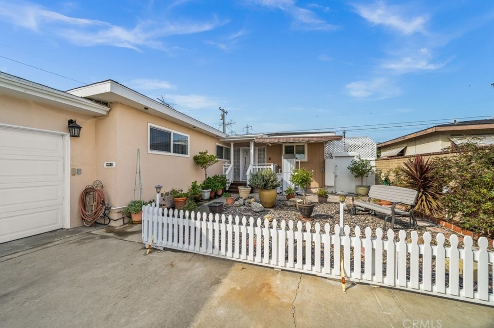 5343 Canehill Ave, Lakewood, CA 90713