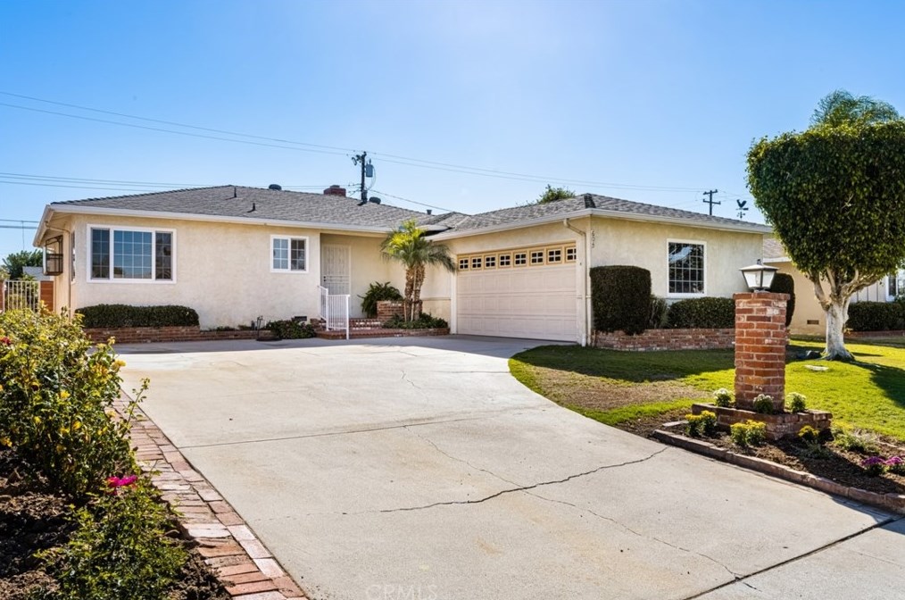 604 Stardust Dr, Placentia, CA 92870