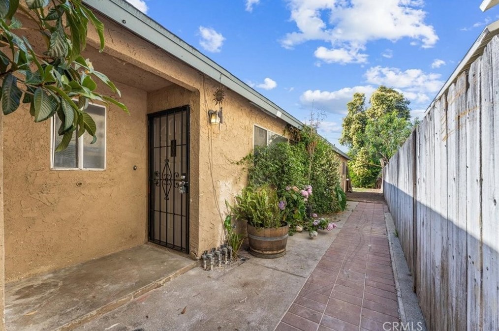 18811 E Pearl Ave, Orange, CA 92869