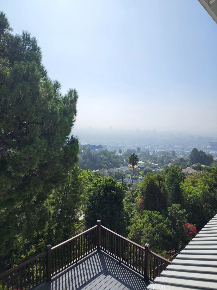 8874 Evanview Dr, Los Angeles CA  90069-1329 exterior