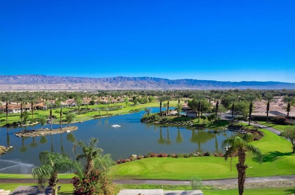 270 Desert Holly Dr, Palm Desert, CA 92211-7416