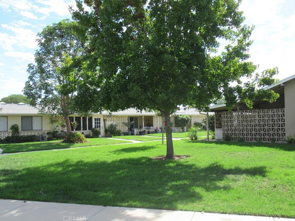 1180 Oakmont Rd M4-51d, Seal Beach, CA 90740
