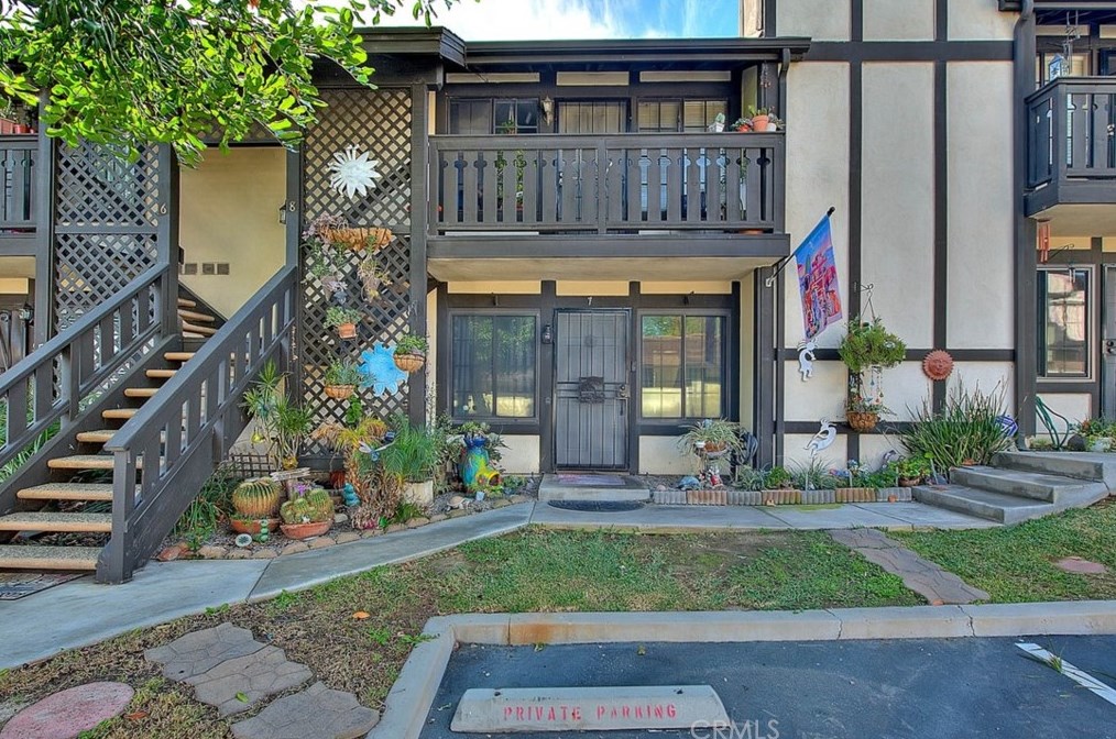 351 S Monte Vista St #7, La Habra, CA 90631