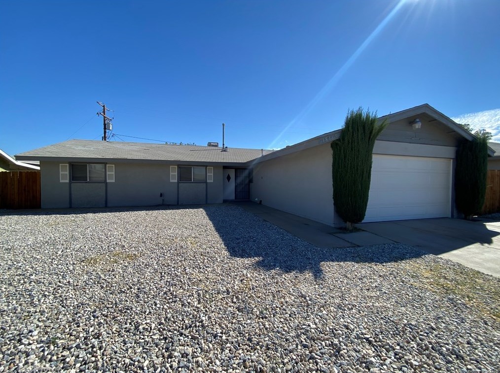 18165 Lilac Rd, El Mirage, CA 92301-2023